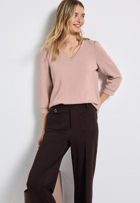 v-neck silk look shirt w.gathe