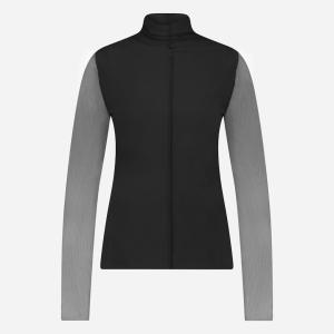 Zara Top – Eleganz trifft auf Innovation