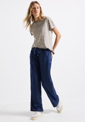 striped shirt w.wording