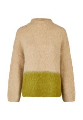 Gebrushter Pullover im Colour-Blocking