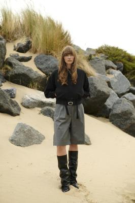 Moderner Chic: Die Ian Jacke von Jane Lushka | Ian jacket technical jersey