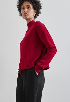 Kurzer Turtleneck-Sweater | short turtle-neck sweater