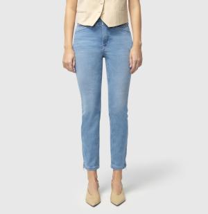 DREAM CHIC | MAC Jeans – Perfekter Sitz in innovativer Denim-Qualität