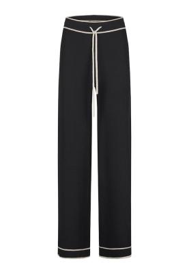 Strickhose mit Kontrastkanten