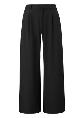 Lässige Hose mit Bundfalten und weitem Bein