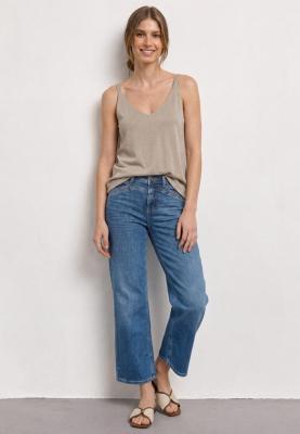 shiny look v-neck top