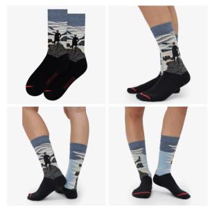 Caspar David Friedrich - Tragbare Kunst von MuseArta: Socken „Der Wanderer über dem Nebelmeer“