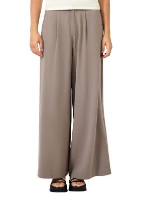 Bundfaltenhose | QS x Vanessa Mai