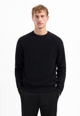 Pullover besticht durch eine moderne Waffelstruktur