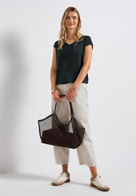 jersey shirt w. v-neck