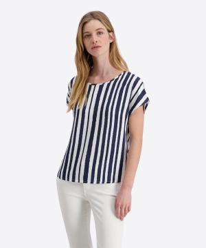 Sleeveless Blouse