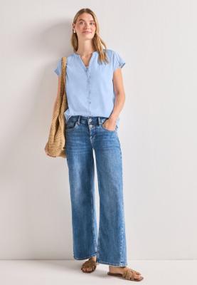 Buttoned splitneck blouse w ta
