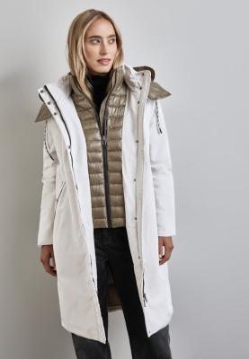 Jacke mit abnehmbarer Kapuze | long padded jkt w. removable h