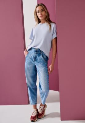silk look shirt w.shiny collar