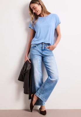 shirt w.deco neckline tape