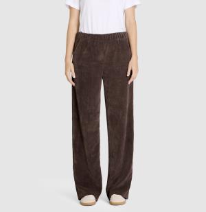 CHIARA | MAC Chiara – Cordhose in Wide Fit mit elegantem Schwung