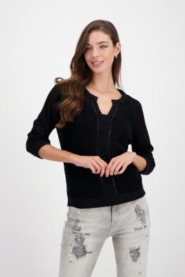 Strickpullover mit femininem Ausschnitt | Pullover