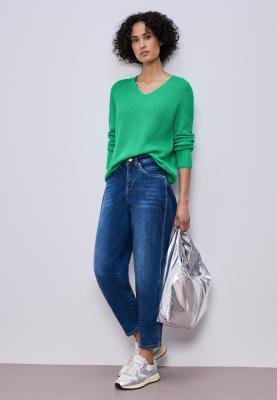 LTD QR_V-neck sweater