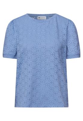 shirt w.cut out lace and puff