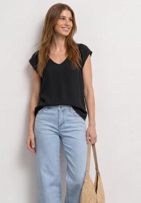 V-neck blouse w tape details