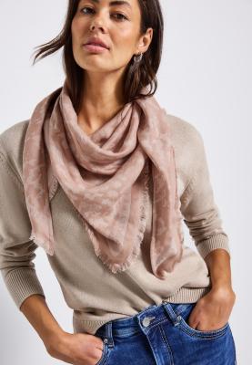 Light Jacquard Triangle Scarf