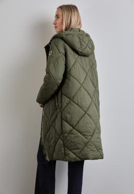 Gefütterte Steppjacke | long padded diamond quilt Jkt