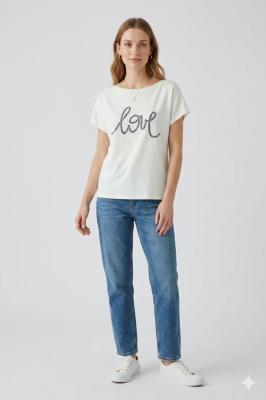 Maritimes Statement-Shirt: „Love“ in Seil-Optik