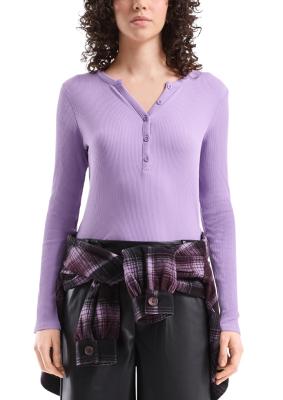 Geripptes Longsleeve mit Knopfleiste